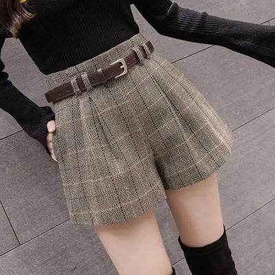 2024 New Wide Leg Fashion Women's Cargo Shorts Casual Streetwear Shorts for Women Shorts Female Warm High Waist Plaid V5